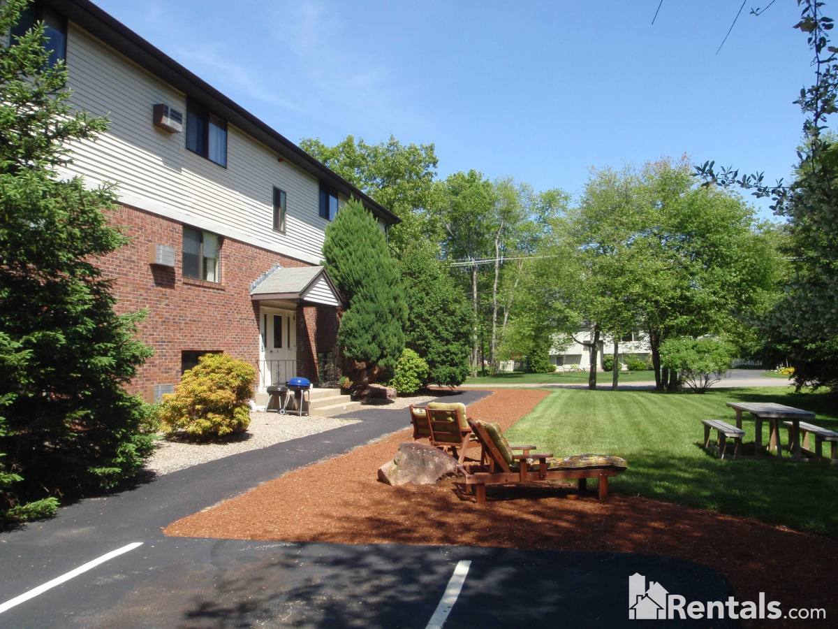 Apartment for rent at 10 Basswood Ave, North Attleboro, MA 02760