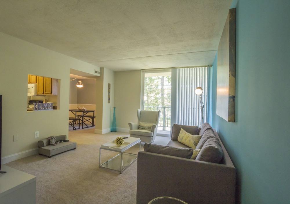 Apartment for rent at Stuart Woods, 140 Laurel Way, Herndon, VA 20170