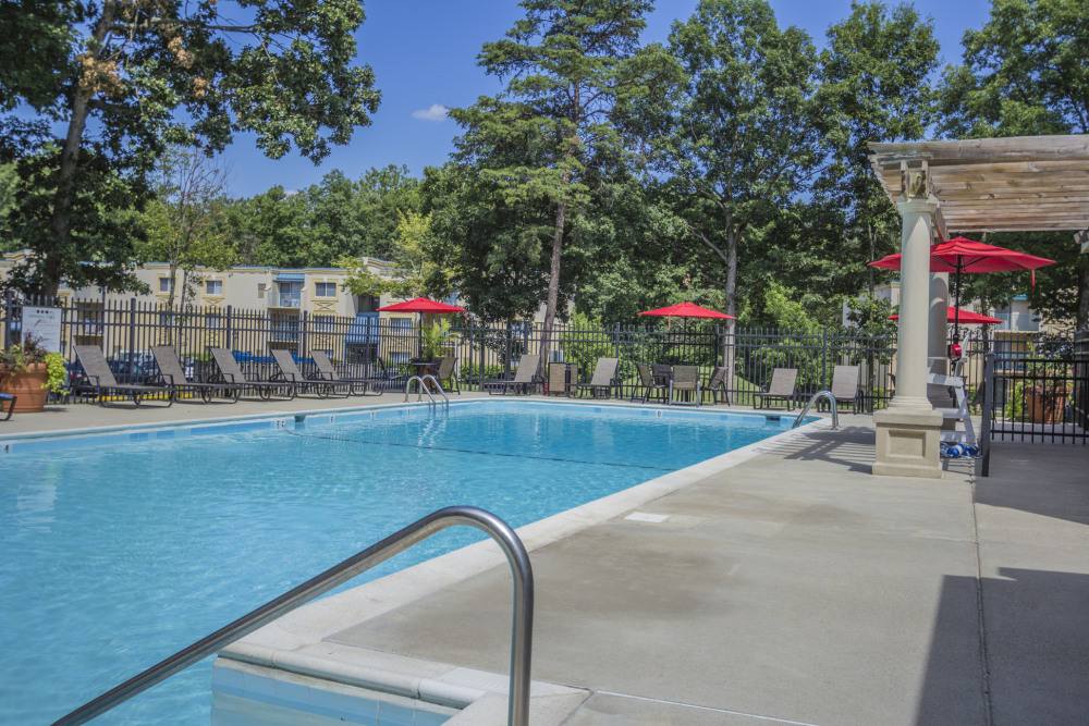 Apartment for rent at Stuart Woods, 140 Laurel Way, Herndon, VA 20170