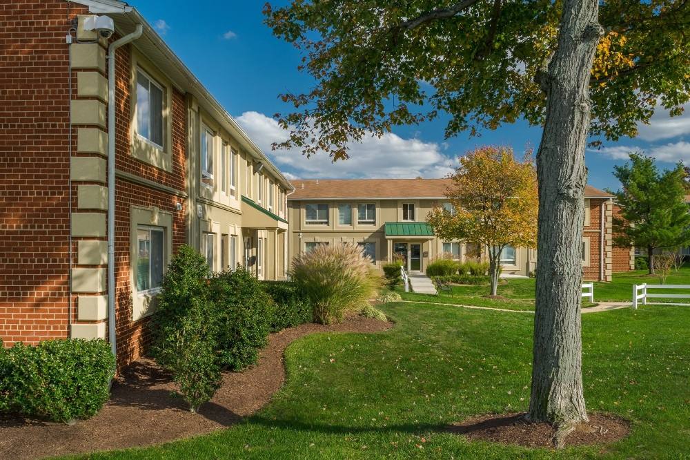 Apartment for rent at Bren Mar, 6374 Beryl Rd, Alexandria, VA 22312
