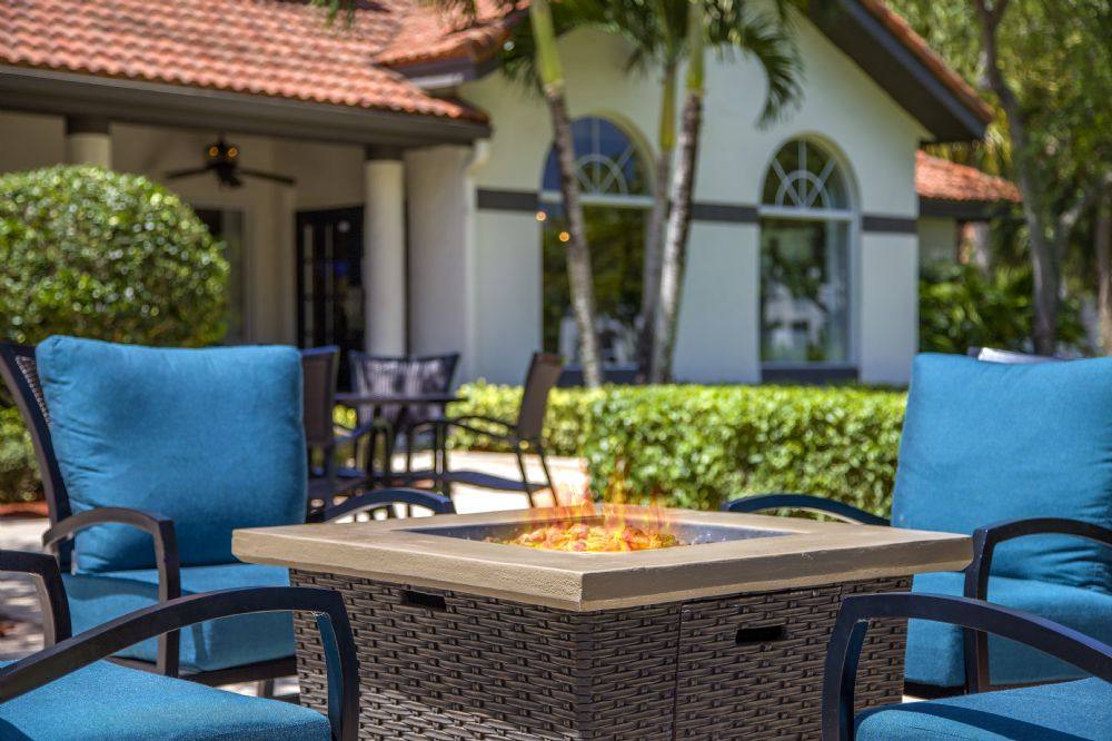 Townhouse for rent at Bell Parkland, 5851 Holmberg Rd, Pompano Beach, FL 33067