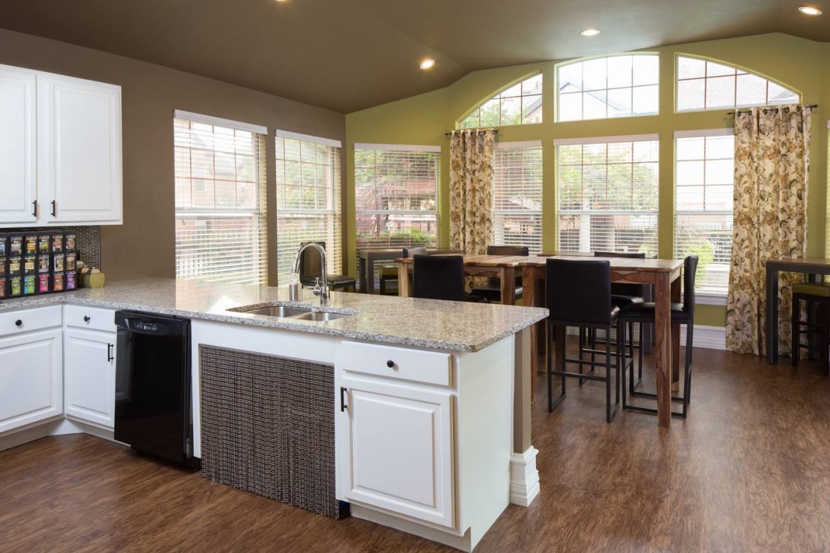 Townhouse for rent at Towns of Chapel Hill, 6201 Chapel Hill Blvd, Plano, TX 75093