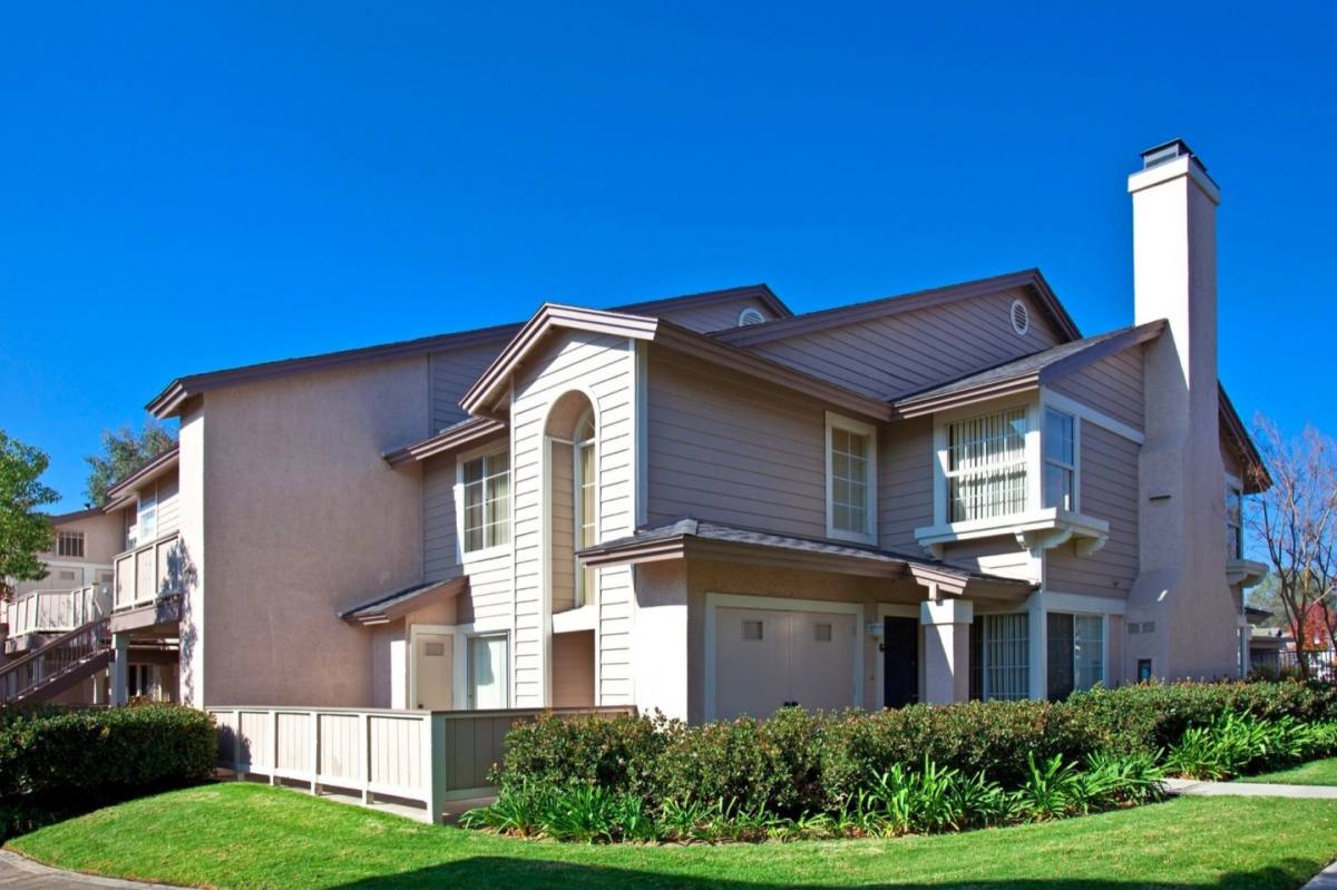 Townhouse for rent at The Highlands, 31872 Joshua Dr, Trabuco Canyon, CA 92679