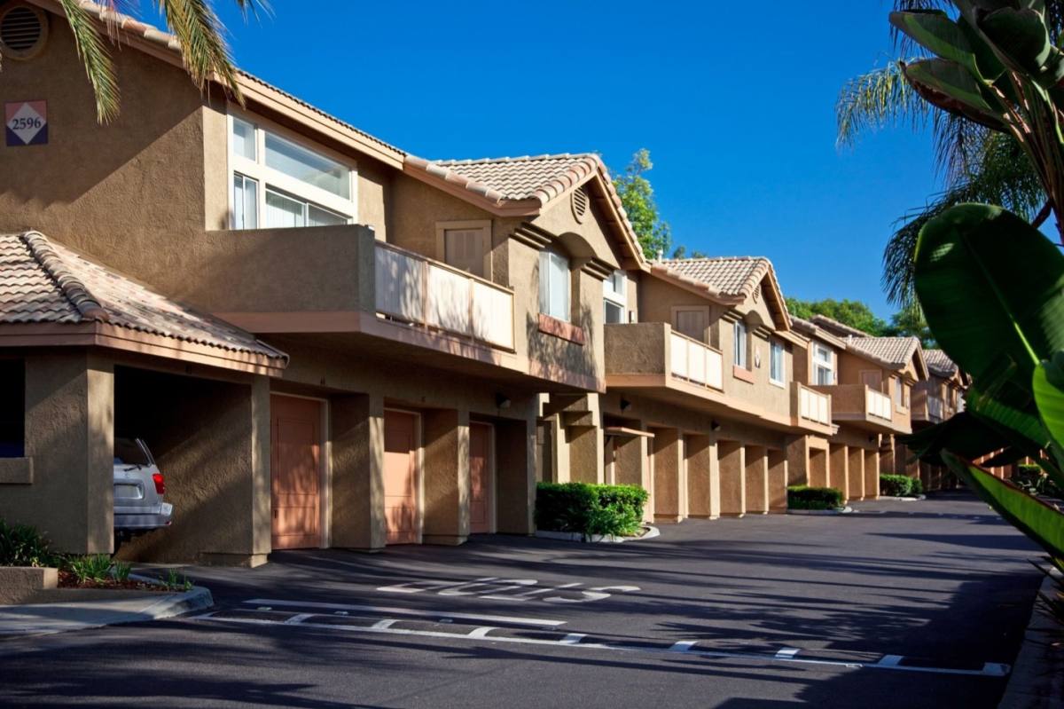 Apartment for rent at Las Palmas, 2598 Associated Rd, Fullerton, CA 92835