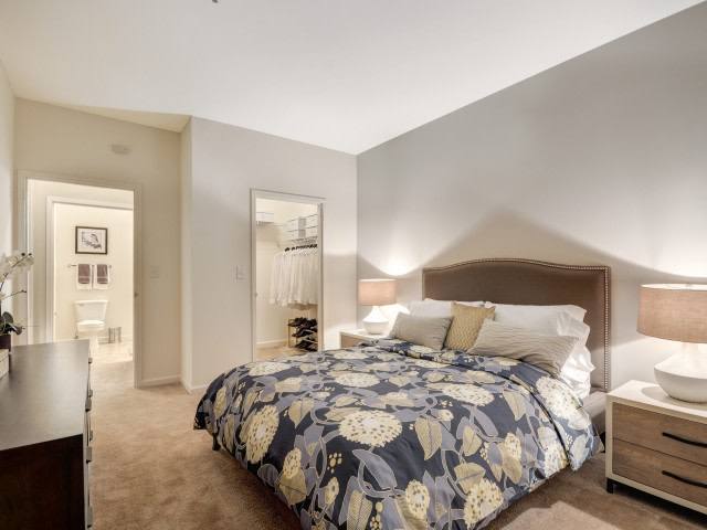 Townhouse for rent at Windsor at Liberty House, 115 Morris St, Jersey City, NJ 07302