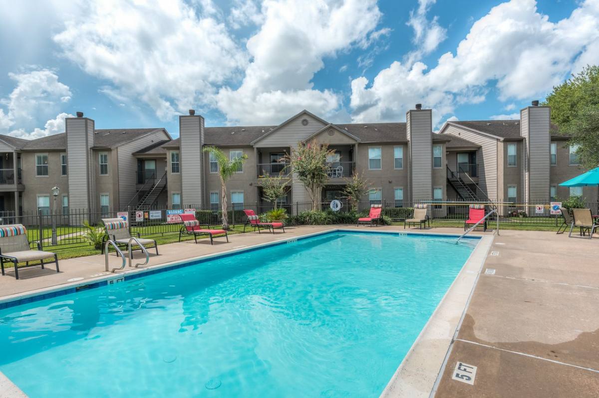 Apartment for rent at College View, 3333 Luella Blvd, La Porte, TX 77571