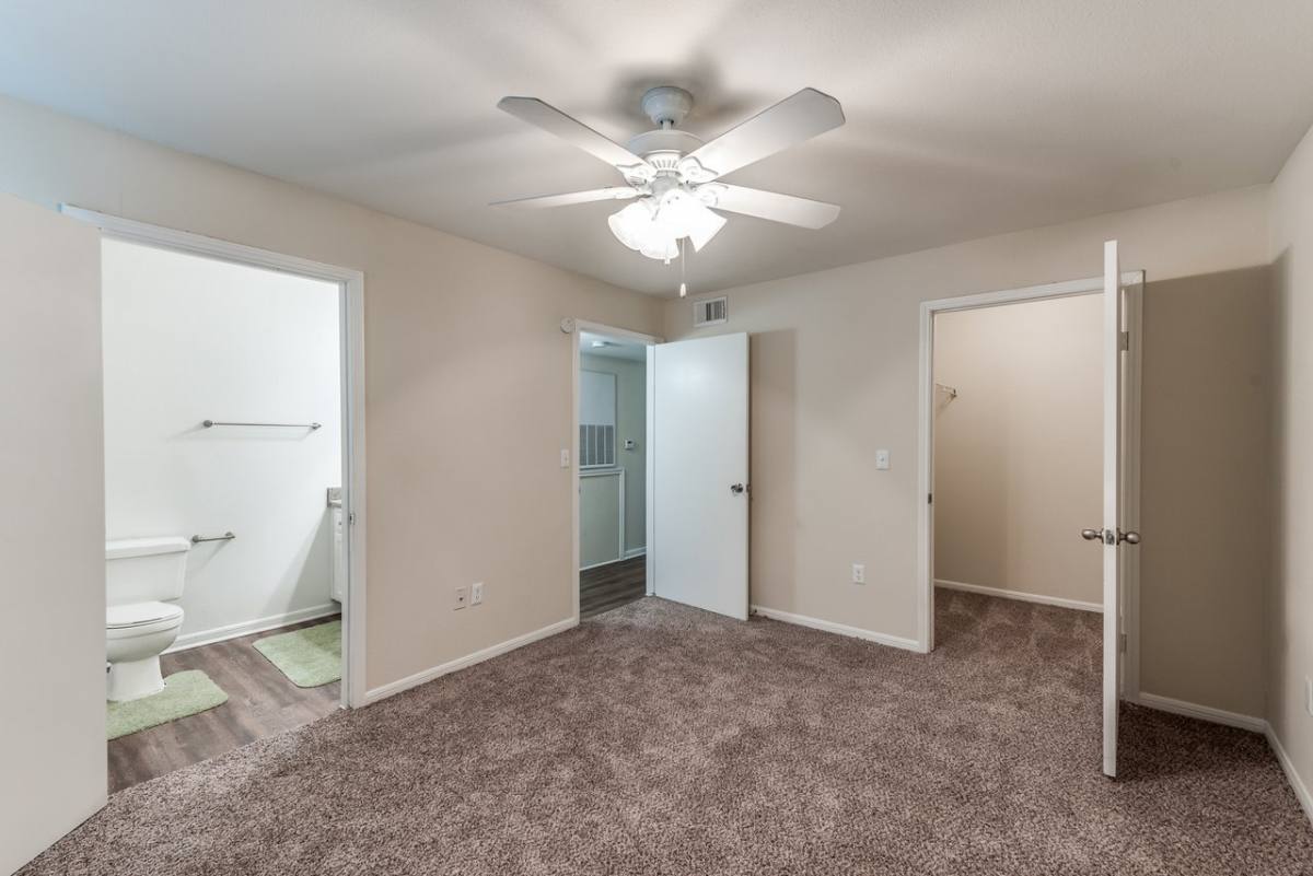 Apartment for rent at College View, 3333 Luella Blvd, La Porte, TX 77571