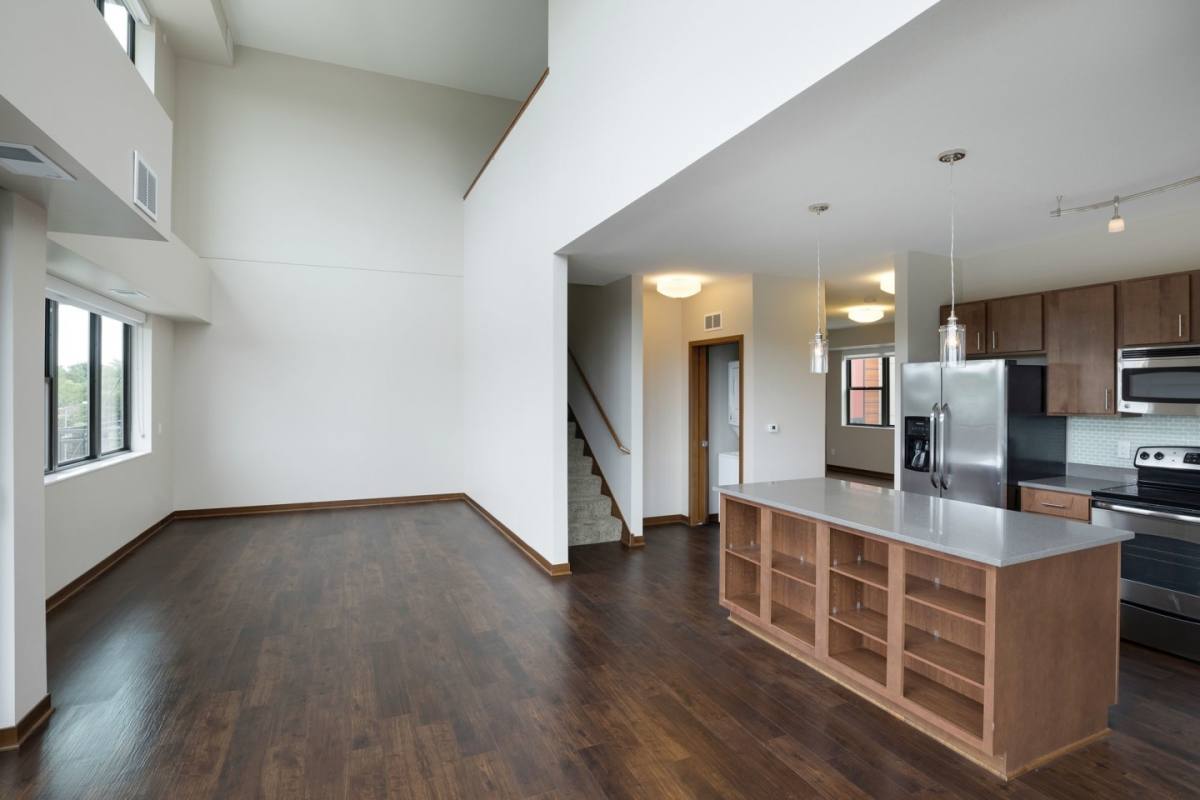 Apartment for rent at The Ellipse on Excelsior, 3920 Excelsior Blvd, Minneapolis, MN 55416
