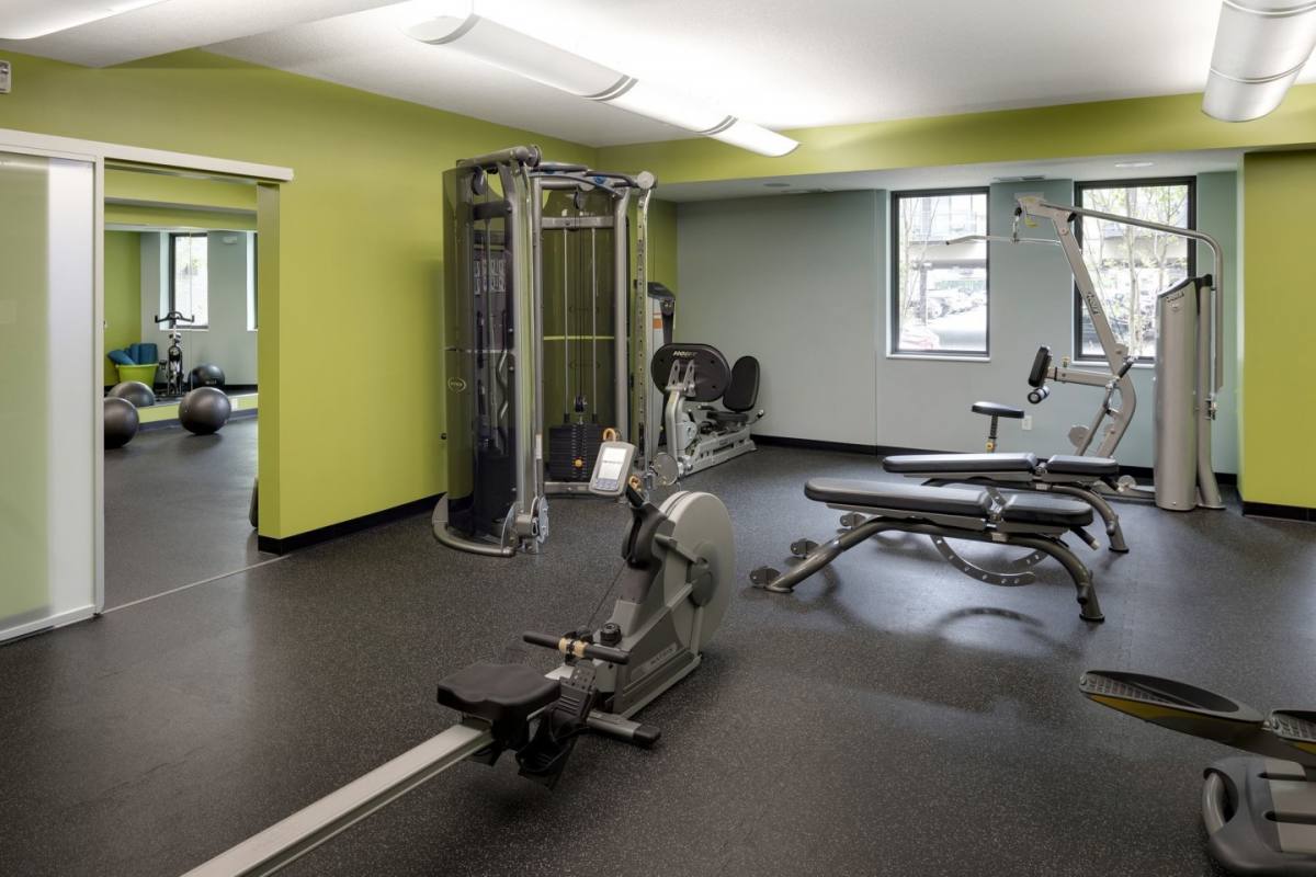 Apartment for rent at The Ellipse on Excelsior, 3920 Excelsior Blvd, Minneapolis, MN 55416