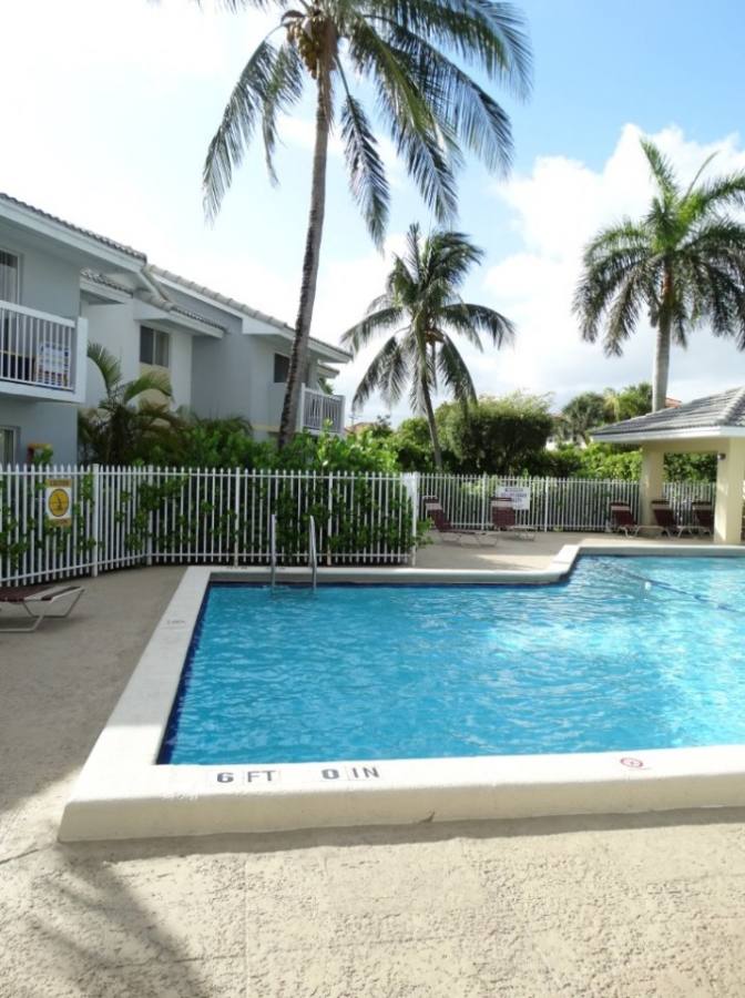 Apartment for rent at 7 West, 11325 NW 7th St, Miami, FL 33172