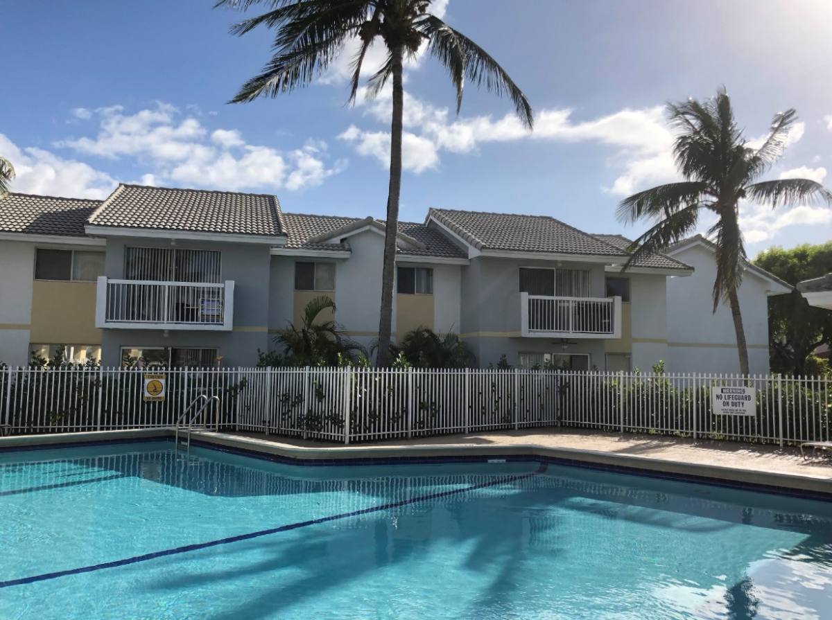 Apartment for rent at 7 West, 11325 NW 7th St, Miami, FL 33172