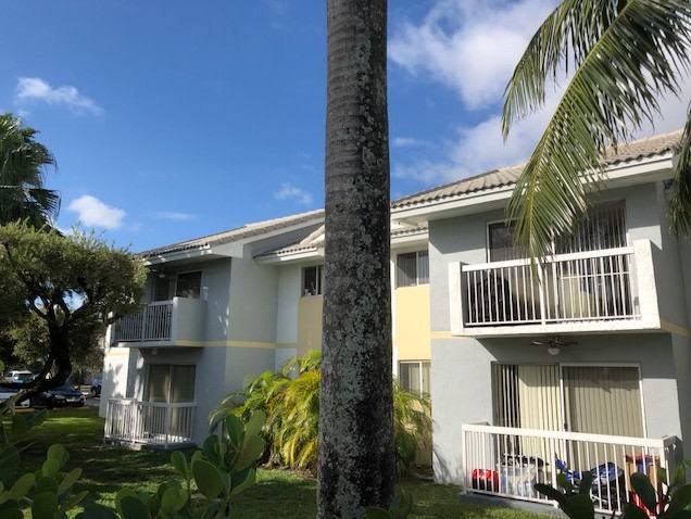Apartment for rent at 7 West, 11325 NW 7th St, Miami, FL 33172