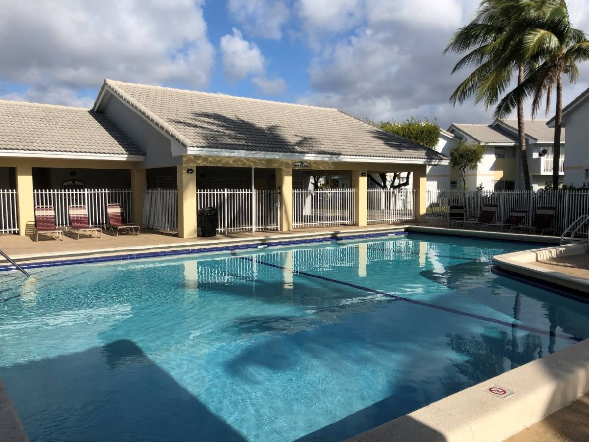 Apartment for rent at 7 West, 11325 NW 7th St, Miami, FL 33172