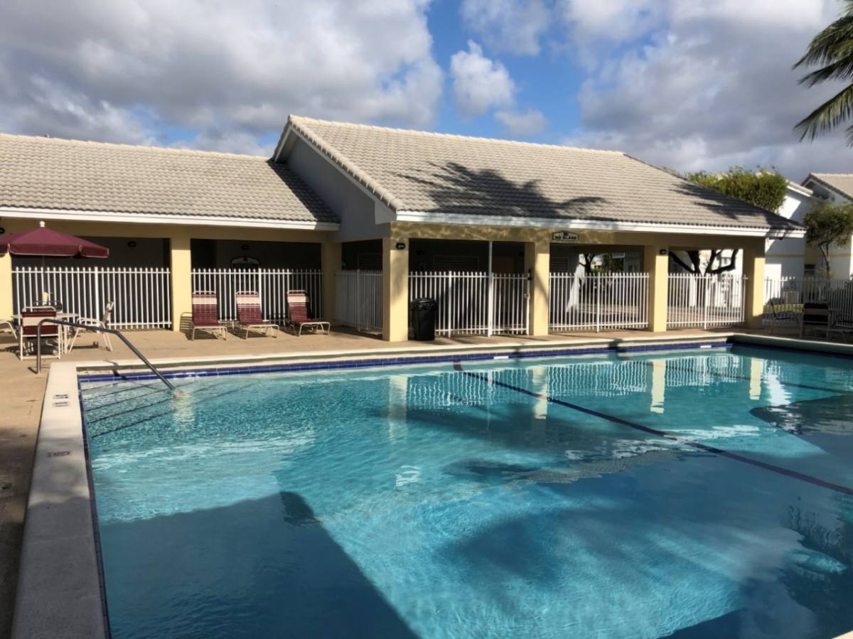 Apartment for rent at 7 West, 11325 NW 7th St, Miami, FL 33172