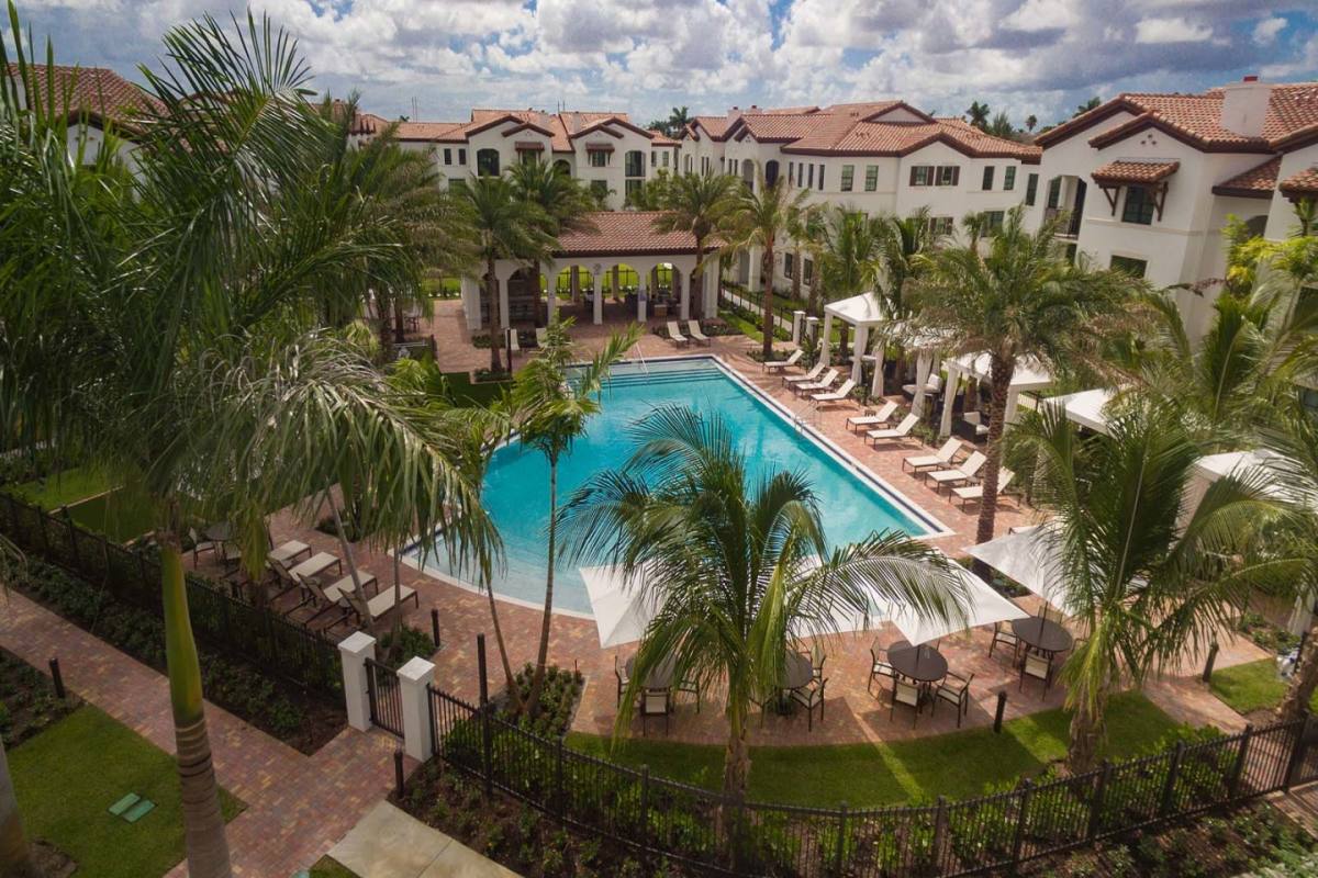 Apartment for rent at Mirador at Doral By Windsor, 2541 NW 84th Ave, Miami, FL 33122