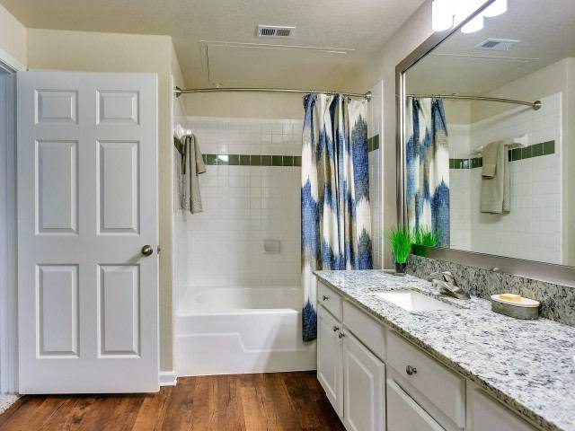 Apartment for rent at La Salle, 18725 Dallas Parkway, Dallas, TX 75287