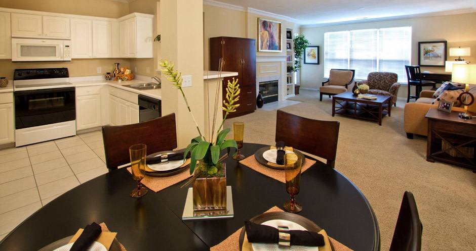 Apartment for rent at Saddlebrook, 8301 Colby Parkway, Urbandale, IA 50322