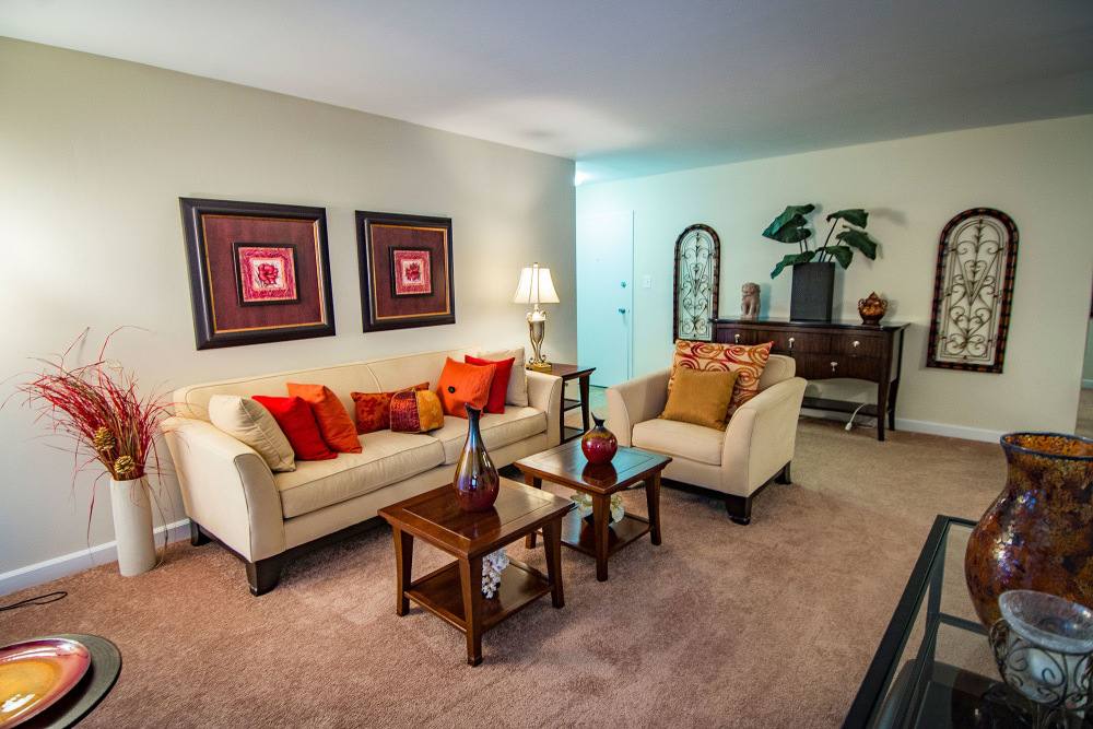 Apartment for rent at Oakton Park, 3347 Willow Crescent Dr, Fairfax, VA 22030