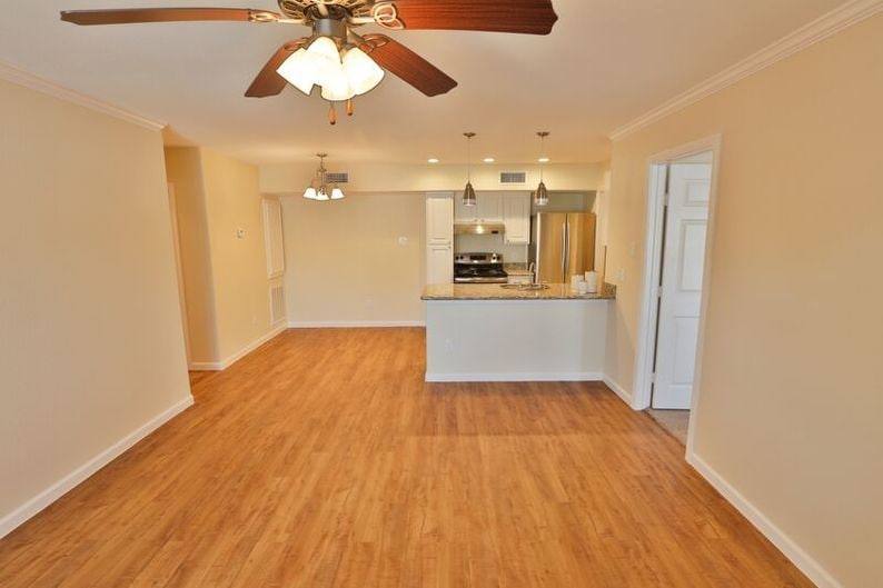 Townhouse for rent at Lakewood, 11000 Gatesden Dr, Tomball, TX 77377