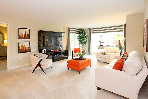 Apartment for rent at The Elms at Oakton, 3223 Arrowhead Circle, Fairfax, VA 22030