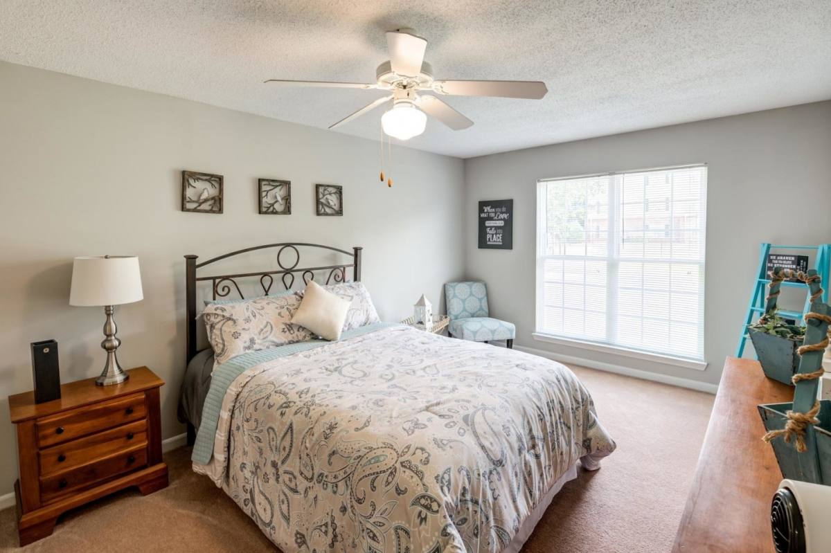 Apartment for rent at Woodland Crossing, 2590 Woodland Ave, New Bern, NC 28562
