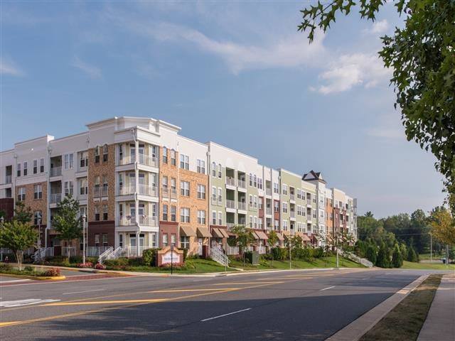 Apartment for rent at The Ridgewood By Windsor, 4211 Ridge Top Rd, Fairfax, VA 22030