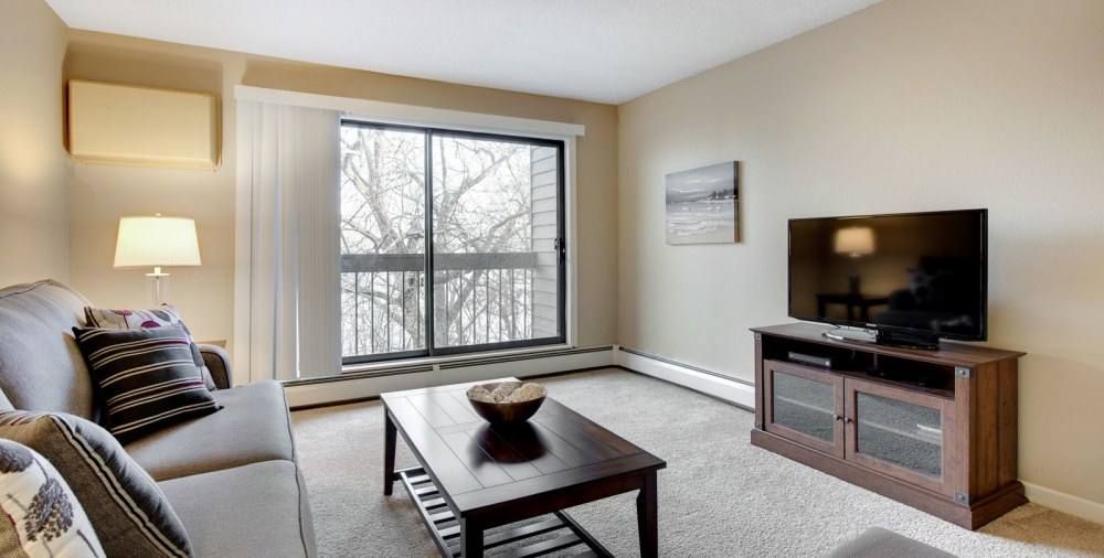 Apartment for rent at Cedars Lakeside, 2800 Rustic Place, Saint Paul, MN 55117