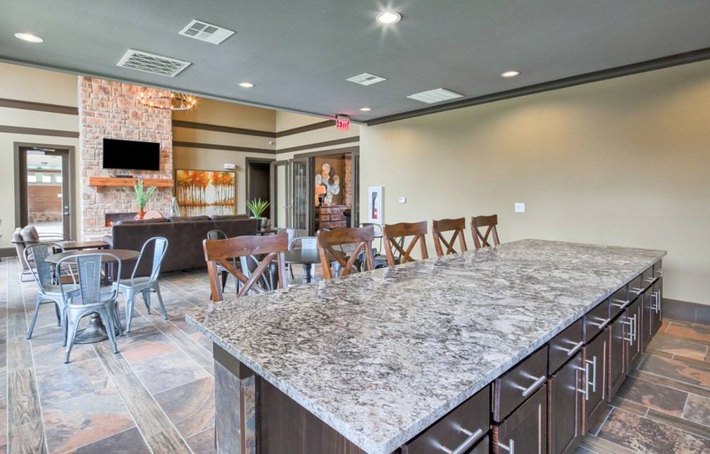 Apartment for rent at The Legend Apartment Homes, 2400 Corporation Parkway, Woodway, TX 76712