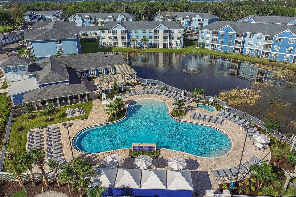 Apartment for rent at Blue Heron Living, 420 Salt Meadow Circle, Bradenton, FL 34208