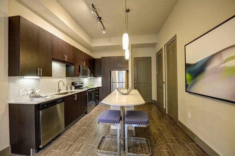 Apartment for rent at Pearl Dadeland, 7440 N Kendall Dr, Miami, FL 33156
