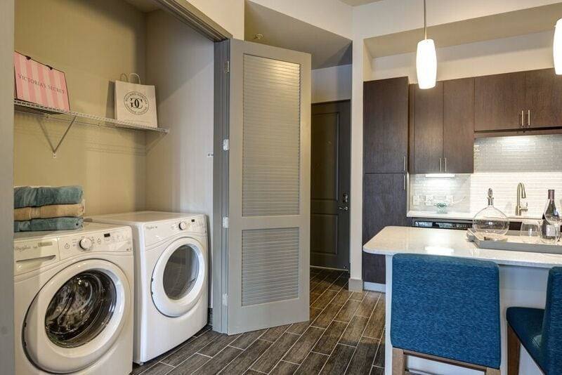 Apartment for rent at Pearl Dadeland, 7440 N Kendall Dr, Miami, FL 33156