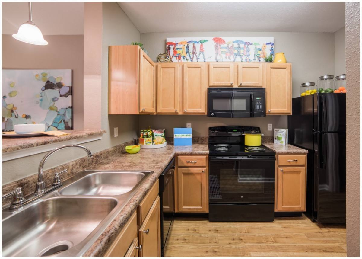 Apartment for rent at The Reserve at Williams Glen, 2201 Williams Glen Blvd, Zionsville, IN 46077
