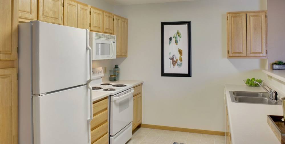 Apartment for rent at The Preserve at Commerce, 13600 Commerce Blvd, Rogers, MN 55374