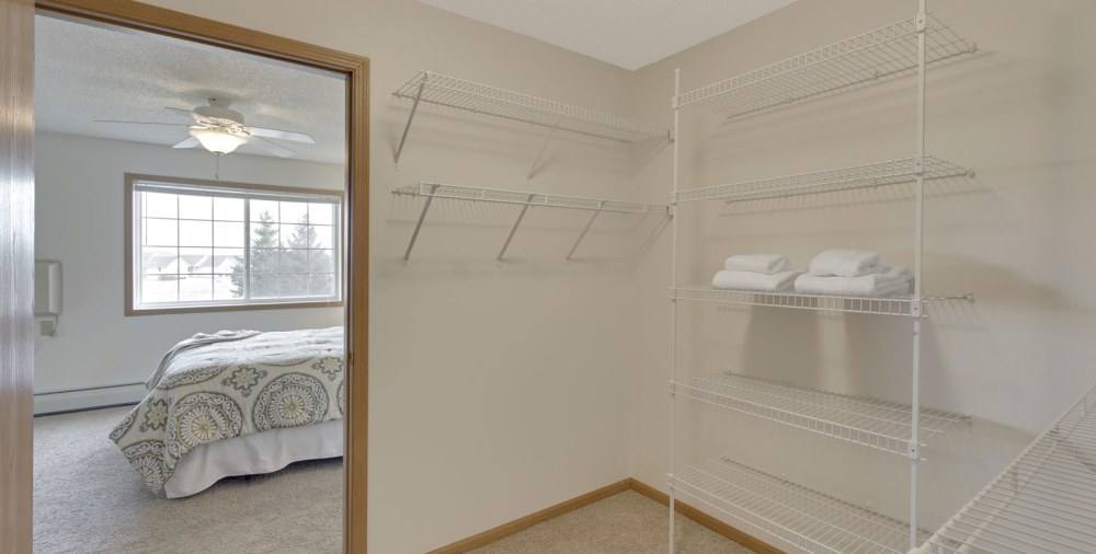 Apartment for rent at The Preserve at Commerce, 13600 Commerce Blvd, Rogers, MN 55374