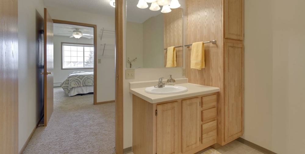 Apartment for rent at The Preserve at Commerce, 13600 Commerce Blvd, Rogers, MN 55374
