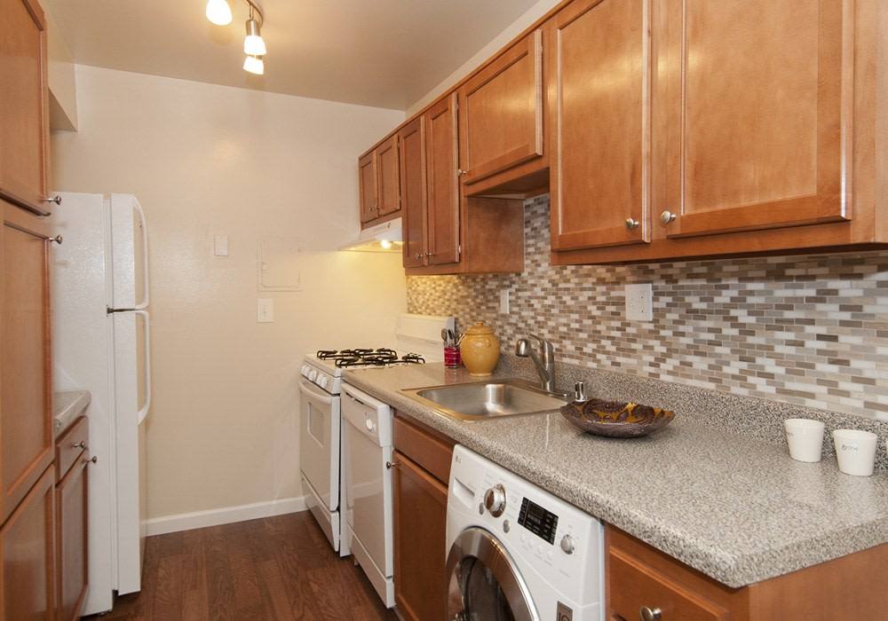 Apartment for rent at Shelter Cove, 537 Tranquil Court, Odenton, MD 21113