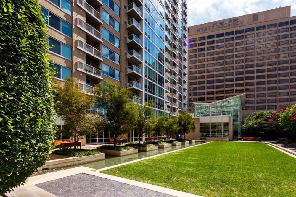 Apartment for rent at Concord Crystal City, 2600 Crystal Dr, Arlington, VA 22202