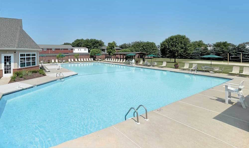 Townhouse for rent at Pleasant View Gardens, 258 Carlton Ave, Piscataway, NJ 08854