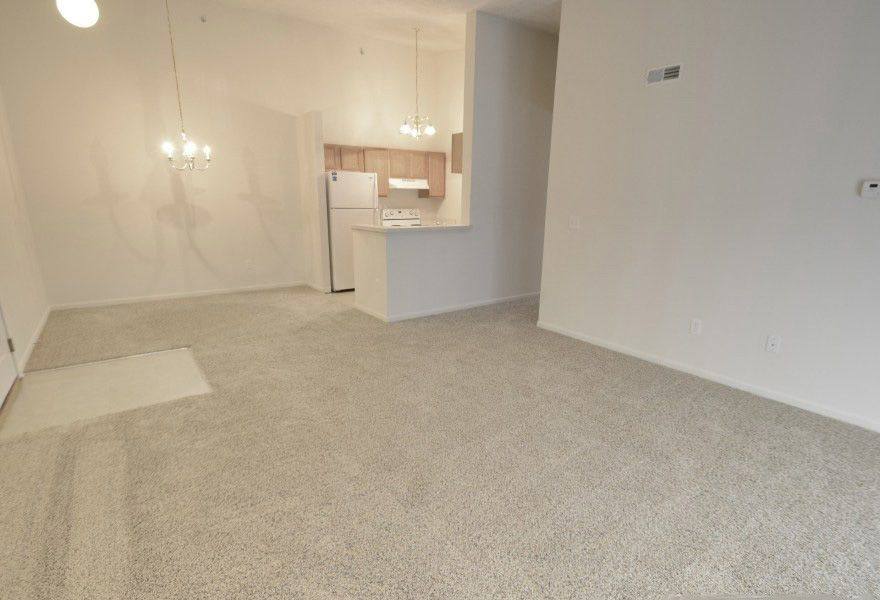 Apartment for rent at Stratford Crossings, 600 Grant Allen Way, Wadsworth, OH 44281