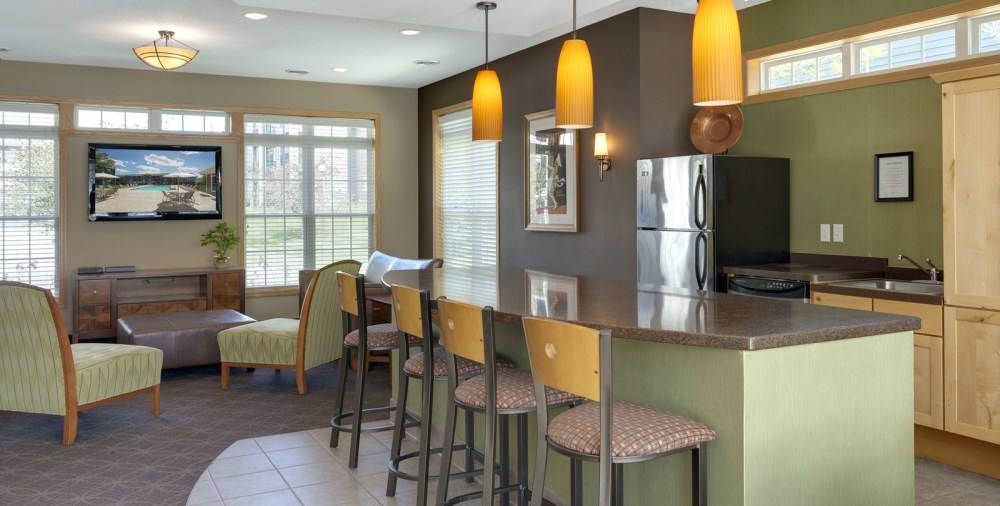 Apartment for rent at Evans Meadows, 341 Evans Ave NW, Elk River, MN 55330