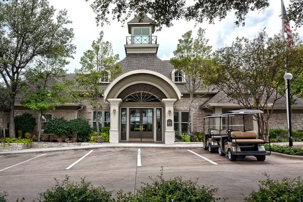Apartment for rent at Waters Park, 3401 Parmer Lane W, Austin, TX 78727