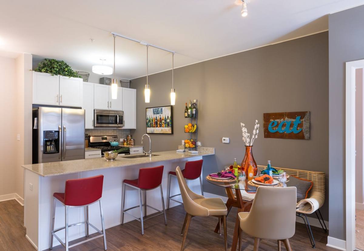 Apartment for rent at Elmhurst 255, 255 N Addison Ave, Elmhurst, IL 60126