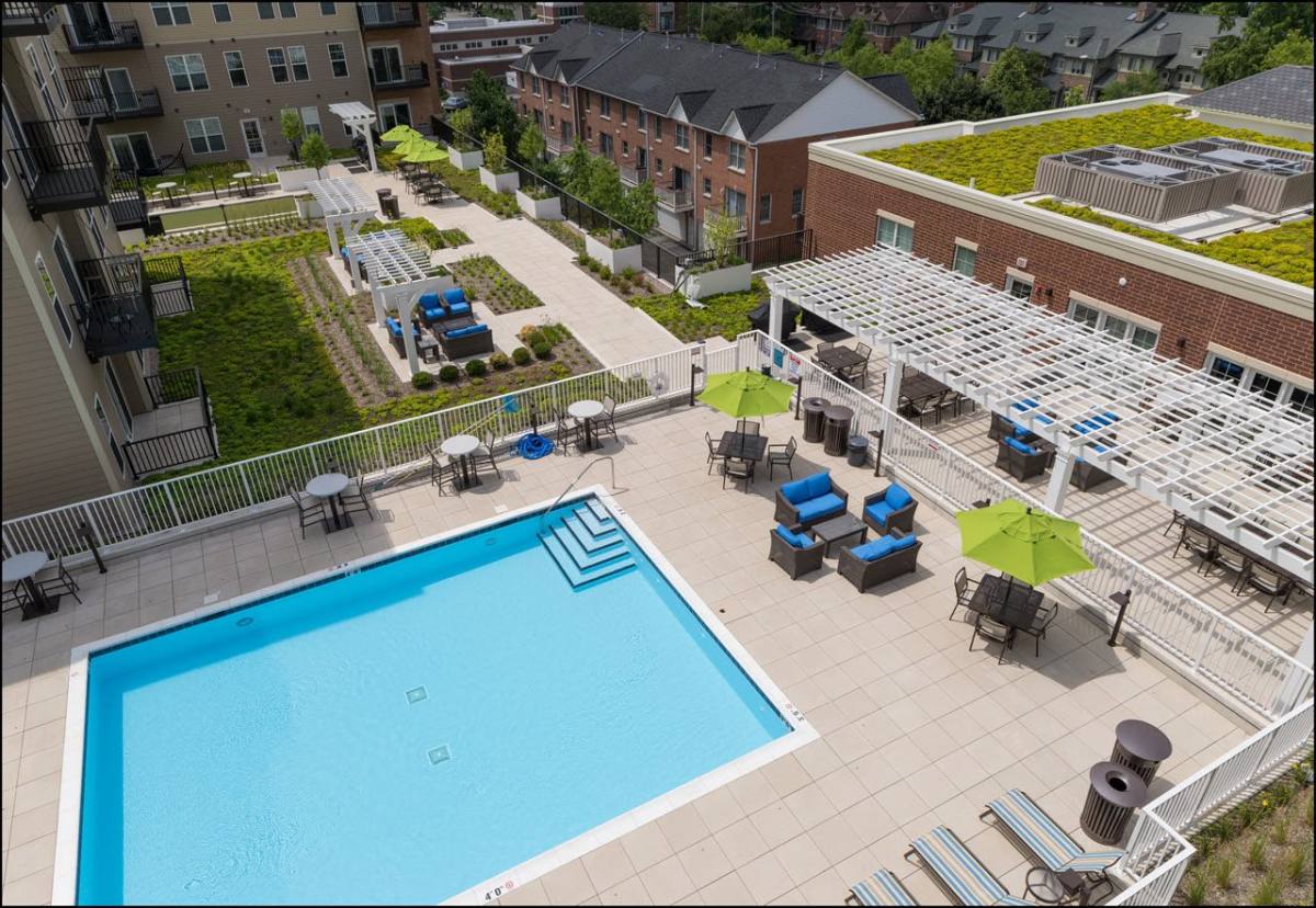Apartment for rent at Elmhurst 255, 255 N Addison Ave, Elmhurst, IL 60126