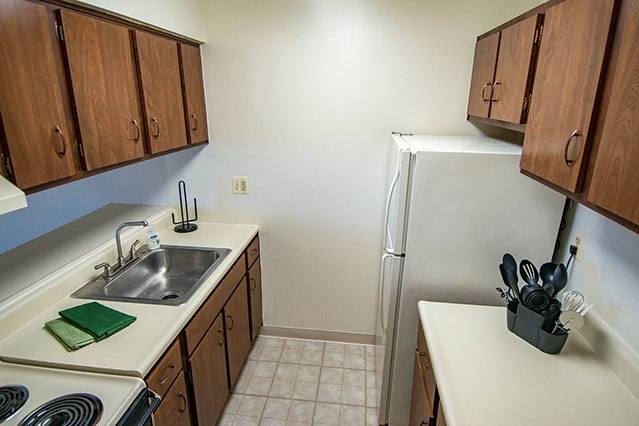 Townhouse for rent at Carriage Park, 300 Chatham Park Dr, Pittsburgh, PA 15220