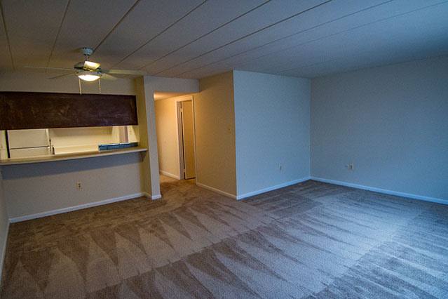 Townhouse for rent at Carriage Park, 300 Chatham Park Dr, Pittsburgh, PA 15220