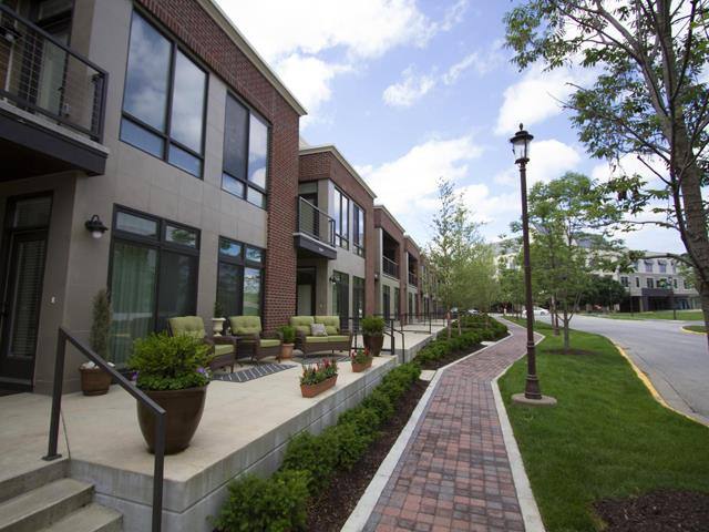 Apartment for rent at The Residences at Park Place, 5280 W 115th Place, Leawood, KS 66211