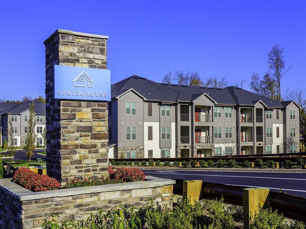 Apartment for rent at Springhouse, 8400 Tapestry Circle, Louisville, KY 40222