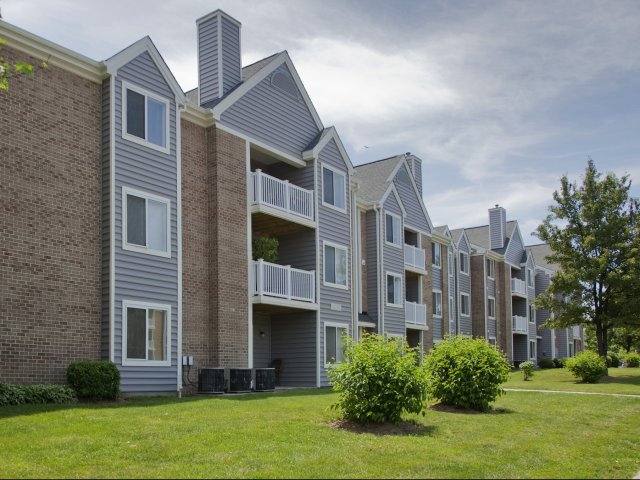 Apartment for rent at Woodbridge Station, 1400 Eisenhower Circle, Woodbridge, VA 22191
