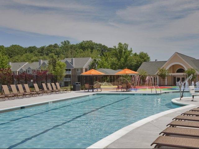 Apartment for rent at Woodbridge Station, 1400 Eisenhower Circle, Woodbridge, VA 22191
