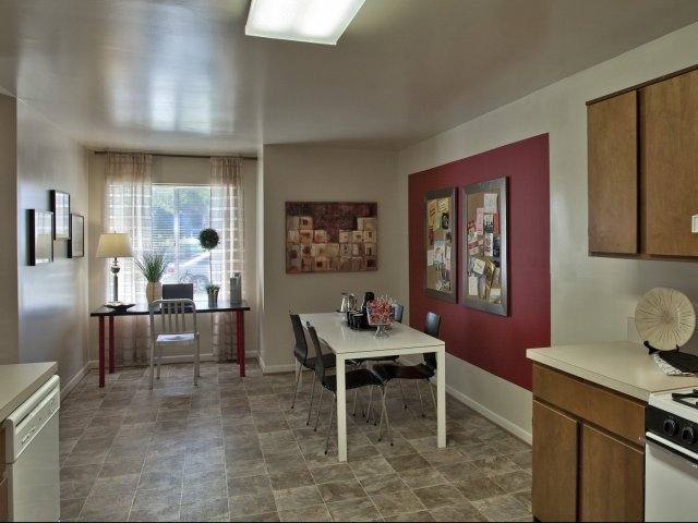 Apartment for rent at Woodbridge Station, 1400 Eisenhower Circle, Woodbridge, VA 22191